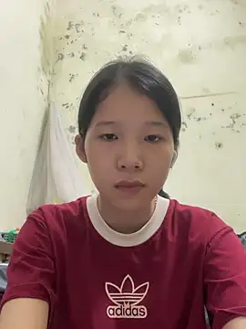 meomeo2k6 online show from 10/08/25, 03:24