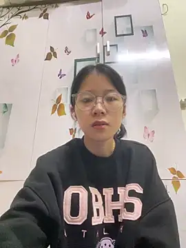 meomeo2k6 online show from 12/01/25, 07:31