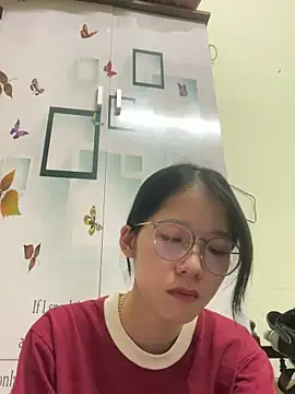 meomeo2k6 online show from 10/29/25, 01:43