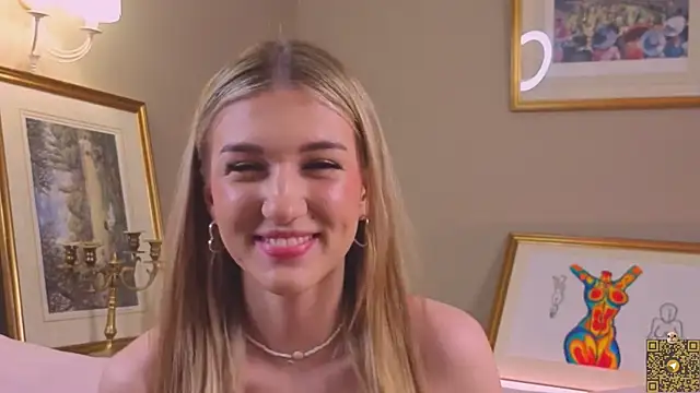 Snapshot of BeatrixGummer chatting on 09/28/25, 08:27 BeatrixGummer online show from 09/28/25, 08:27