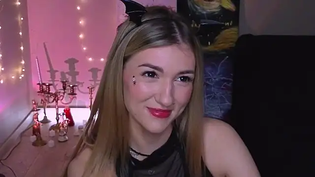 Snapshot of BeatrixGummer chatting on 11/26/25, 08:20 BeatrixGummer online show from 11/26/25, 08:20