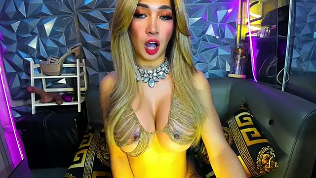 UrGoddess xx online show from 04/01/26, 04:25
