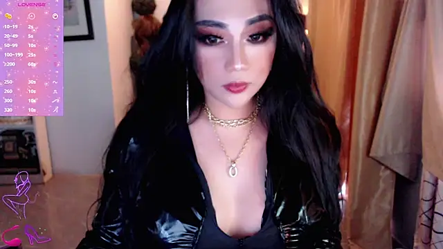 Snapshot of Goddess_Pleasure chatting on 06/20/26, 03:00 Goddess Pleasure online show from 06/20/26, 03:00