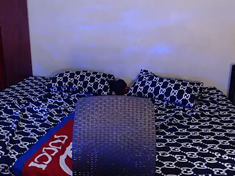 hotrerexxx online show from 12/01/25, 08:48