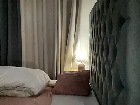 hotrerexxx online show from 10/30/25, 08:45