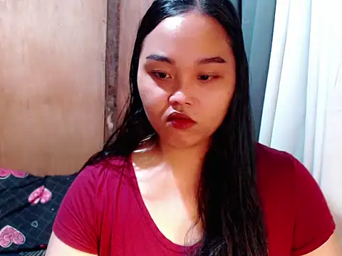  Lylia online show from 02/24/26, 08:31