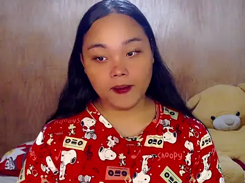 Snapshot of _Lylia chatting on 09/17/25, 07:38 Lylia online show from 09/17/25, 07:38