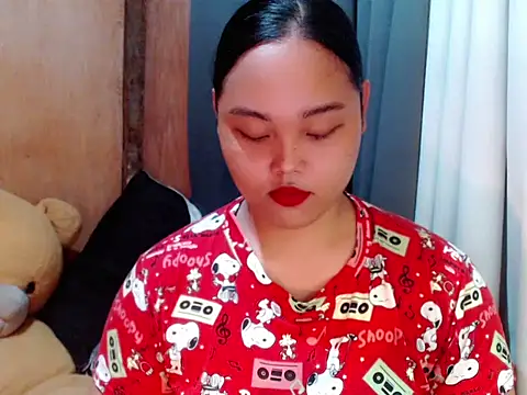  Lylia online show from 12/02/25, 04:47