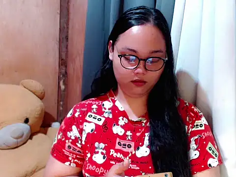  Lylia online show from 02/04/26, 02:50