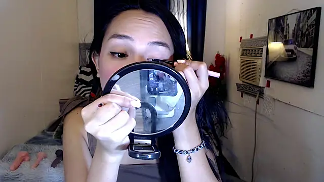 Snapshot of Goddess_Isabel chatting on 09/28/25, 04:58 Goddess Isabel online show from 09/28/25, 04:58