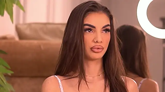 KendalJolly online show from 10/18/25, 04:36