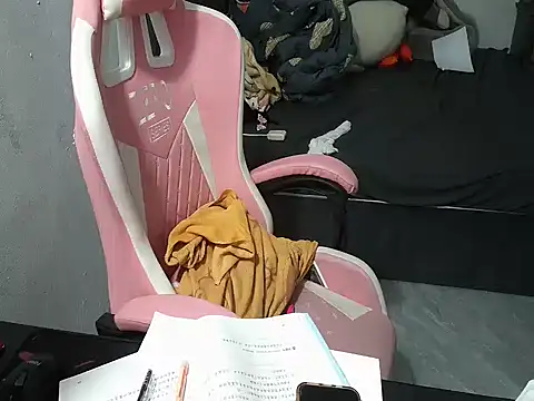 Ori-Yannie online show from 02/06/26, 04:19