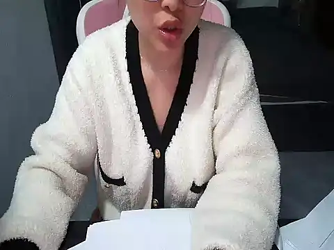 Ori-Yannie online show from 02/14/26, 04:56