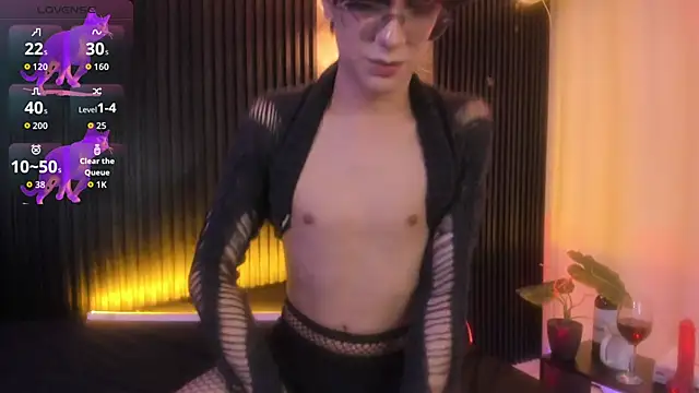 luixdust  online show from 11/09/25, 11:20