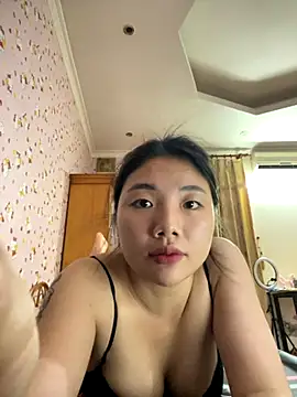 D2sweet online show from 10/19/25, 02:31