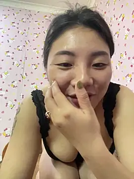 D2sweet online show from 10/23/25, 03:43