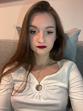 AdelinaEmber online show from 09/25/25, 08:53