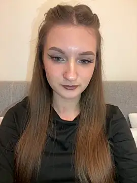 AdelinaEmber online show from 12/17/25, 04:56