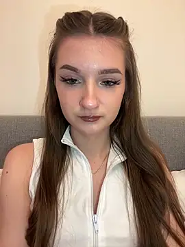 AdelinaEmber online show from 12/16/25, 09:35