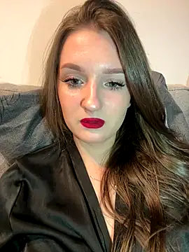 AdelinaEmber online show from 09/10/25, 07:18