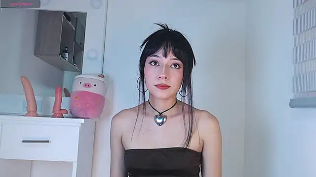 Cleogh  online show from 11/30/25, 02:23