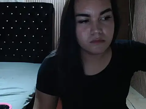 Snapshot of Enchantress_Magdalena chatting on 10/30/25, 03:31 Enchantress Magdalena online show from 10/30/25, 03:31