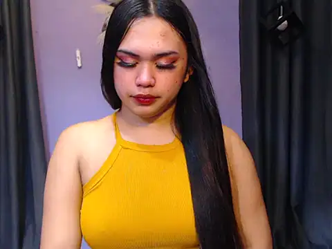 urlovelysandra online show from 11/11/25, 04:29