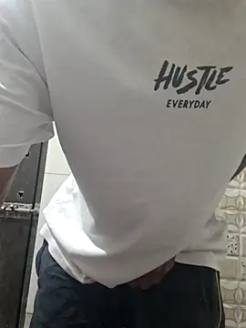 rockyy23boy online show from 03/27/26, 10:00