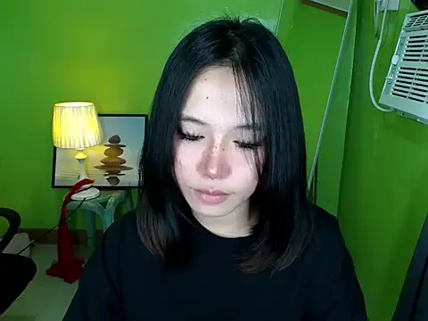 Snapshot of Ricaliciuos chatting on 04/21/26, 01:39 Ricaliciuos online show from 04/21/26, 01:39