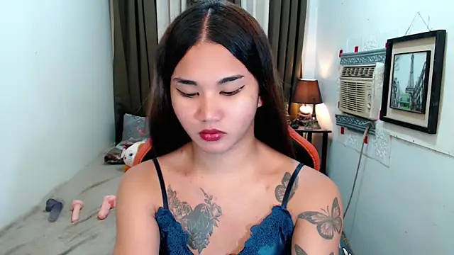 Snapshot of lil_fantacy chatting on 10/30/25, 05:32 lil fantacy online show from 10/30/25, 05:32