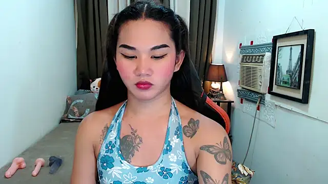 Snapshot of lil_fantacy chatting on 10/12/25, 09:32 lil fantacy online show from 10/12/25, 09:32