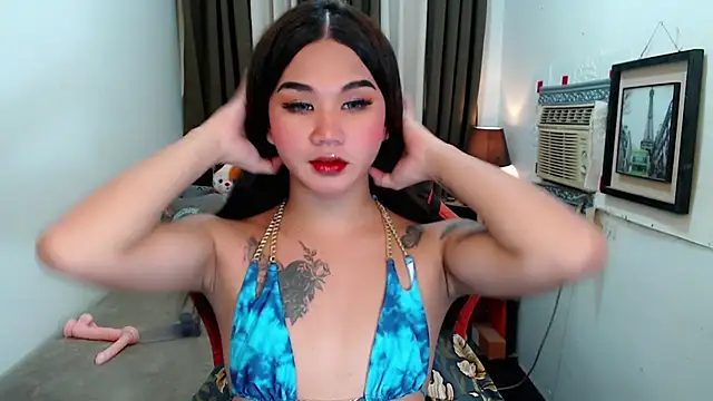 Snapshot of lil_fantacy chatting on 10/20/25, 11:00 lil fantacy online show from 10/20/25, 11:00