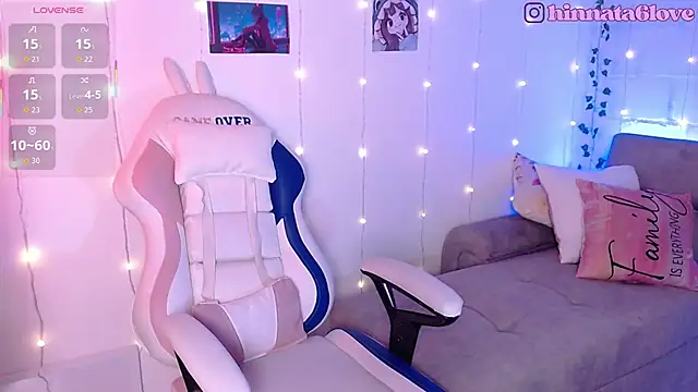 hinnata lovely online show from 11/12/25, 12:20