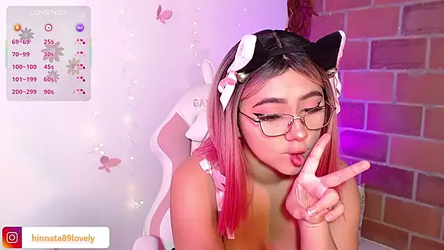 hinnata lovely online show from 09/11/25, 12:05