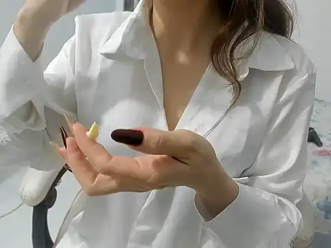 LuckyBabe new01 online show from 07/04/26, 03:16