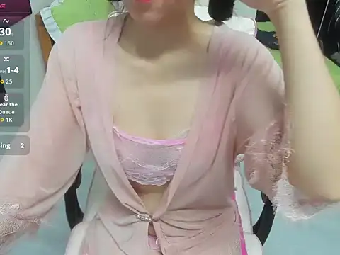 LuckyBabe new01 online show from 11/15/25, 02:54