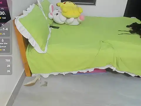 LuckyBabe new01 online show from 11/15/25, 02:26