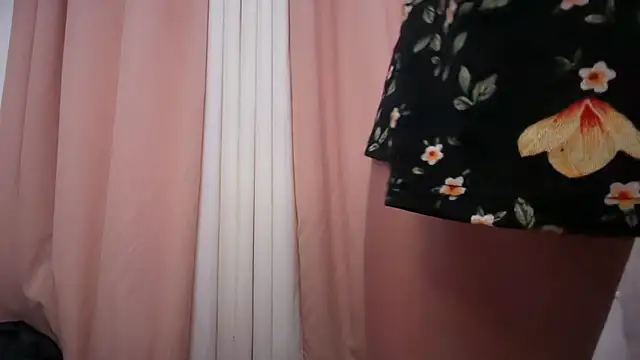 Yoursexy adriana online show from 07/01/26, 06:36
