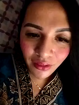 enoria1992 online show from 11/28/25, 06:30