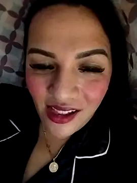 enoria1992 online show from 11/18/25, 05:33