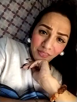 enoria1992 online show from 02/24/26, 12:11