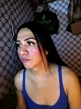 enoria1992 online show from 04/18/26, 01:13