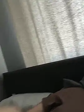 small dick123  online show from 04/19/26, 01:45