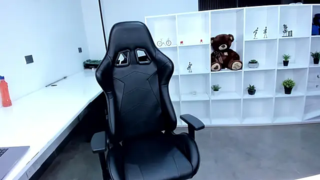 megan bigboobs  online show from 12/02/25, 11:23