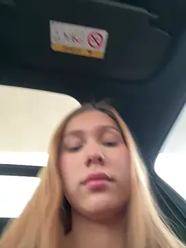 Nikii   online show from 03/29/26, 04:08