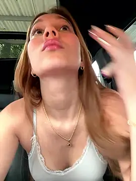 Nikii   online show from 01/08/26, 03:40