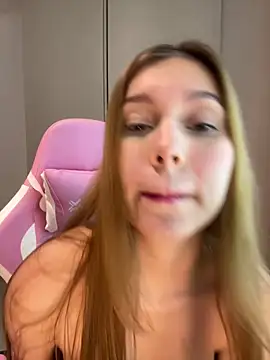 Nikii   online show from 02/17/26, 11:35