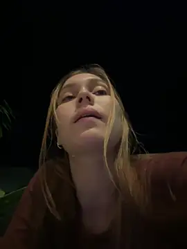 Nikii   online show from 05/07/26, 03:00