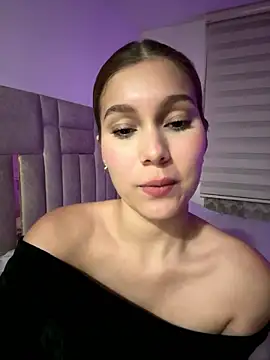 Nikii   online show from 01/11/26, 03:24