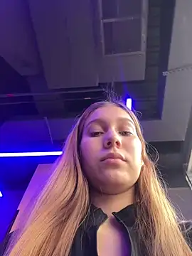 Nikii   online show from 02/20/26, 04:53